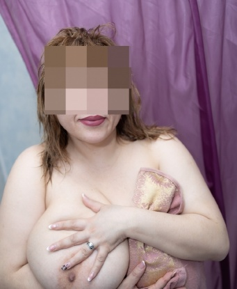 Со мной ты познаешь настоящее блаженство 💋 Я опытная и знаю, как доставить наслаждение и расслабление. У меня есть все необходимое для незабываемого вечера: страсть, ласка и сексуальная фантазия. Фото в профиле - 100% мои. Возможны индивидуальные программы, такие как экспресс массаж, стриптиз, эротический массаж. Получи океан удовольствия от встречи со мной. Все встречи проходят в атмосфере полной конфиденциальности и безопасности. Отзывы о моей работе говорят сами за себя. Живу в Москве, где буду рада встретить тебя и подарить незабываемые эмоции. Обещаю, ты точно не пожалеешь о встрече со мной! 💫💫💫 Любовь
